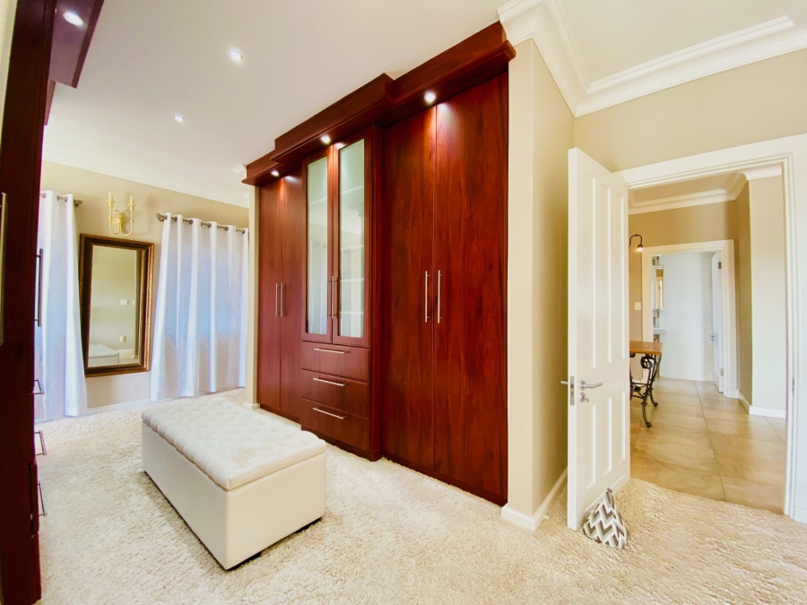3 Bedroom Property for Sale in Country Club Western Cape